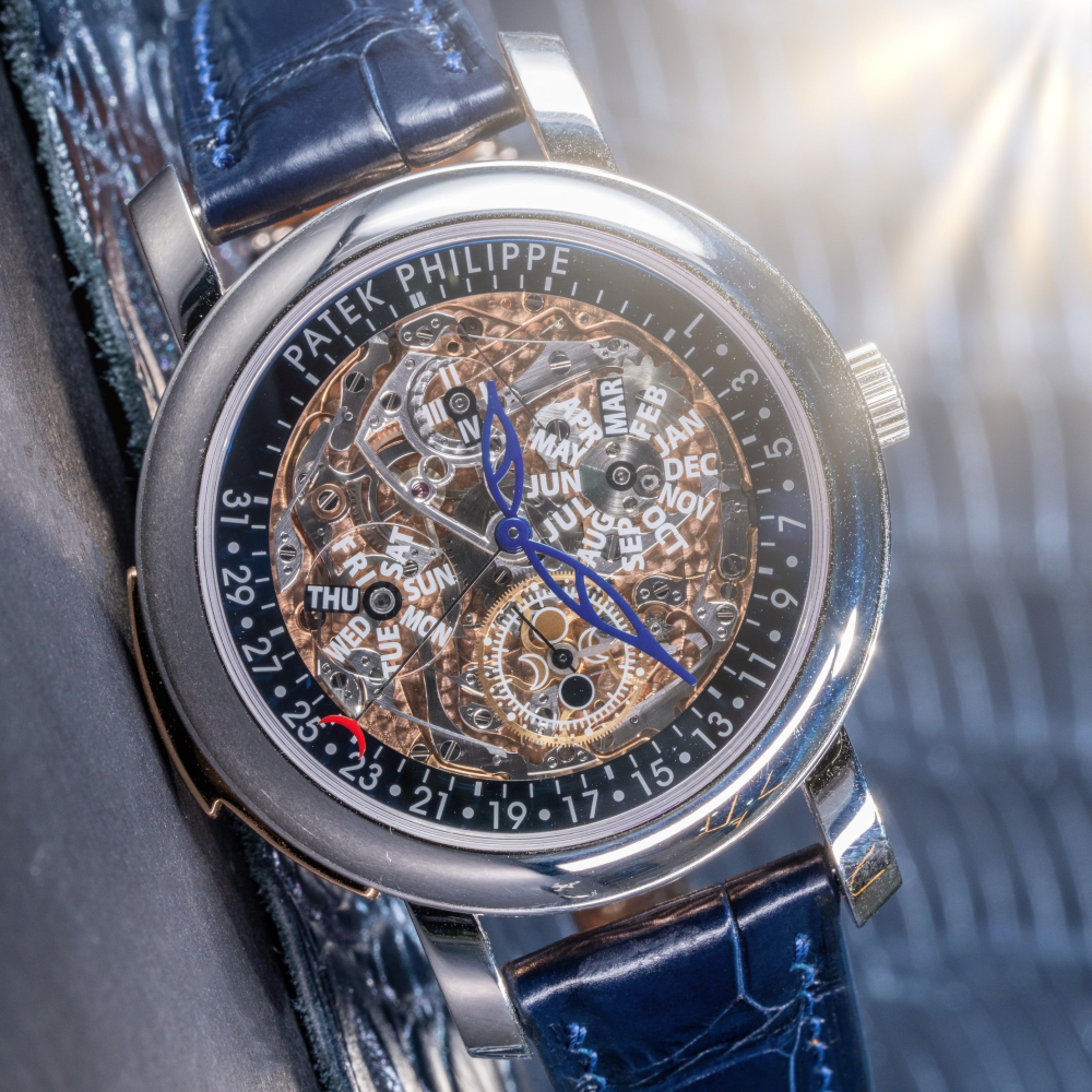 navy-blue-crocodile-77-patek-philippe-grand-complications-perpetual-calendar-5104.png